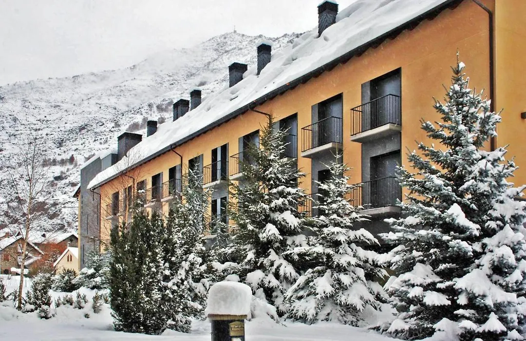 Aparthotel Trainera-1